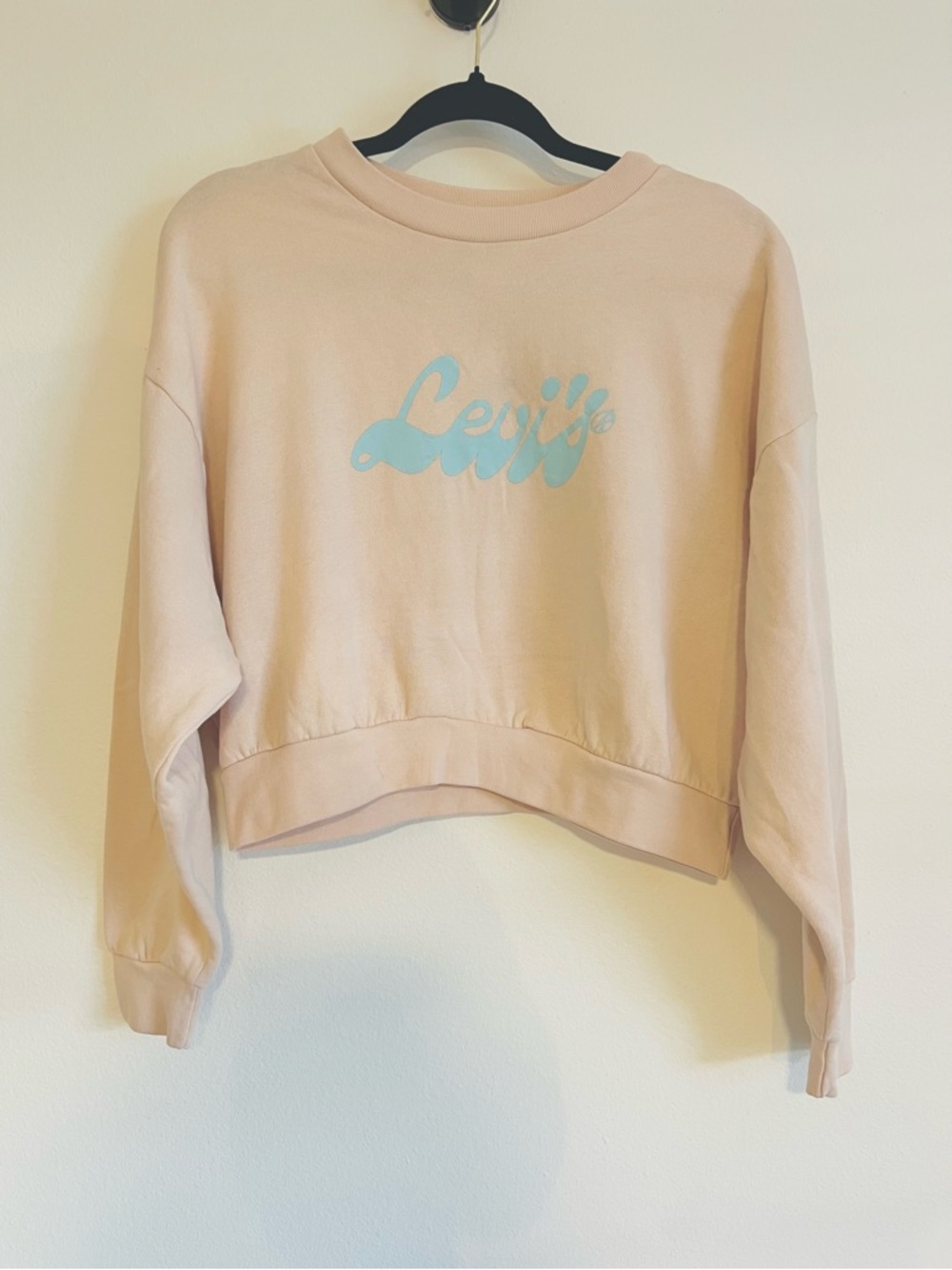 Levi's Pale Pink Cropped Logo Sweatshirt